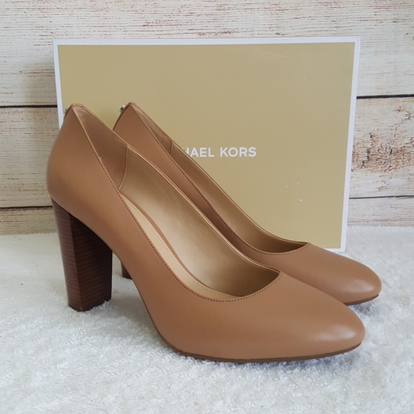 susan flex pump michael michael kors